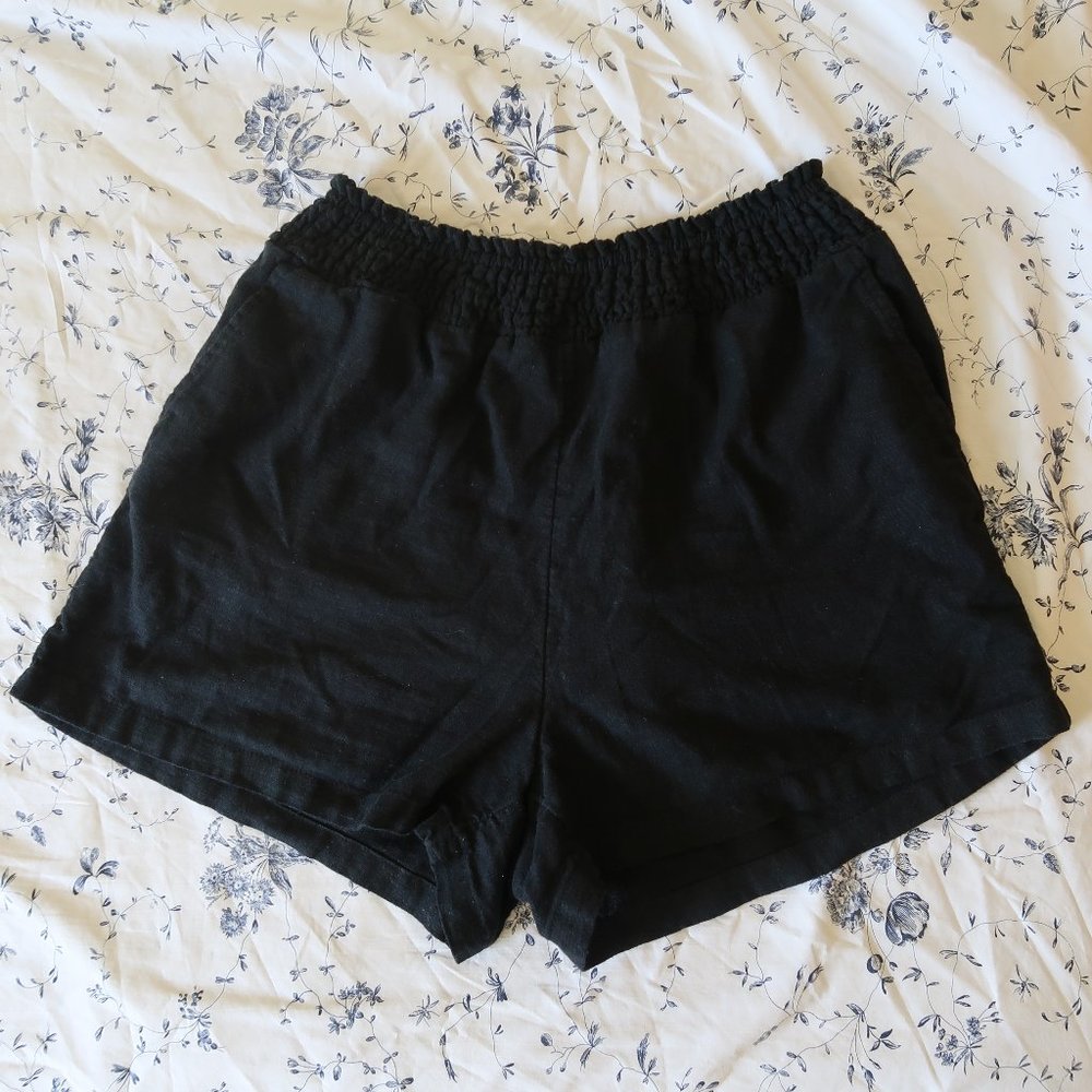 linen shorts